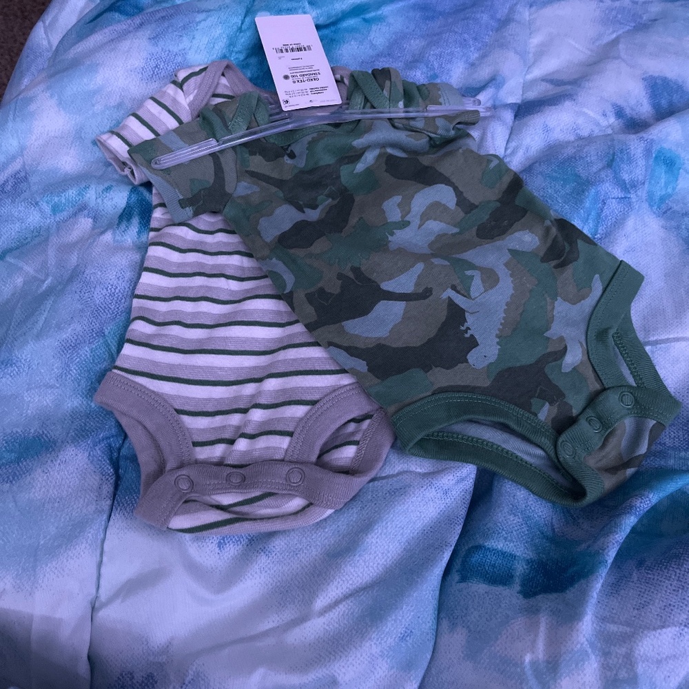 Baby clothes